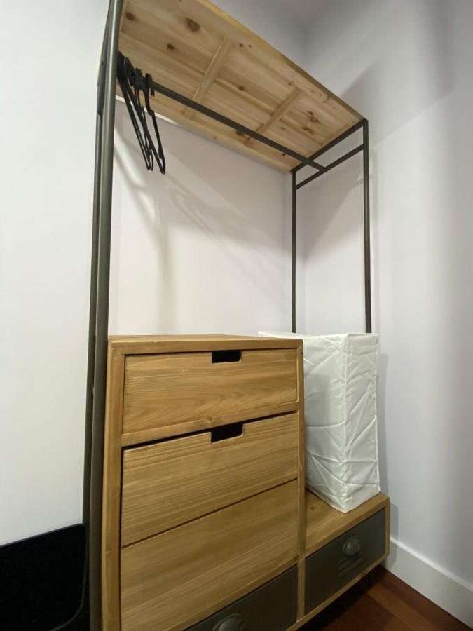 מלון בילבאו Casual Mardones מראה חיצוני תמונה A bedroom in a microhome