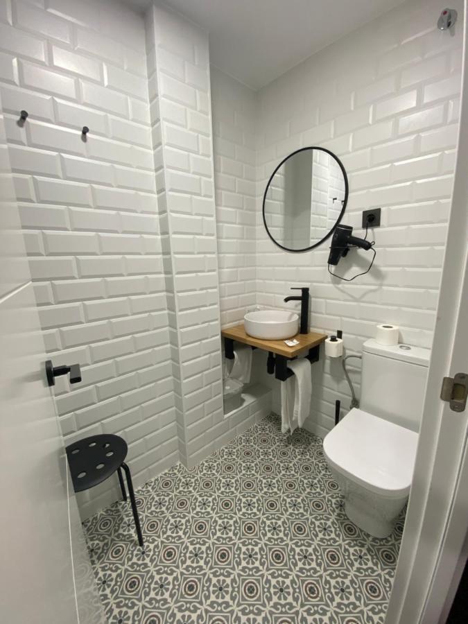 מלון בילבאו Casual Mardones מראה חיצוני תמונה Bathroom